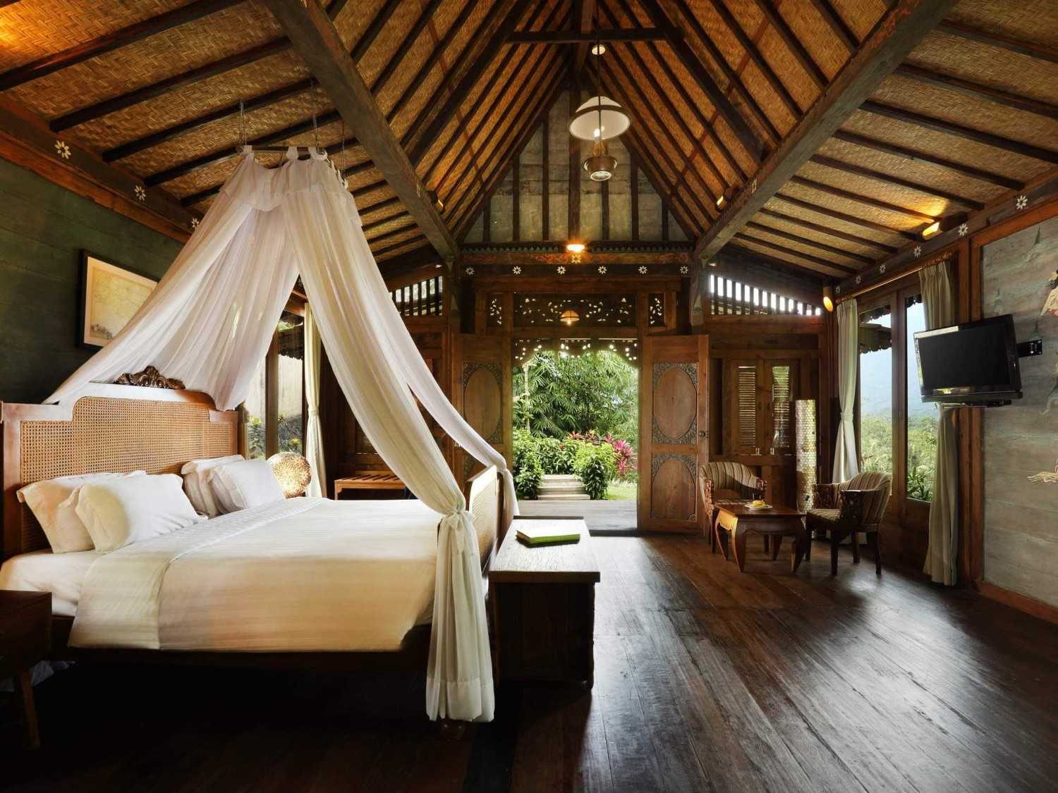 Desain Interior Rumah Tradisional yang Eksotis dan Menawan - ARSITAG Desain Interior Rumah Tradisional yang Eksotis dan Menawan - ARSITAG