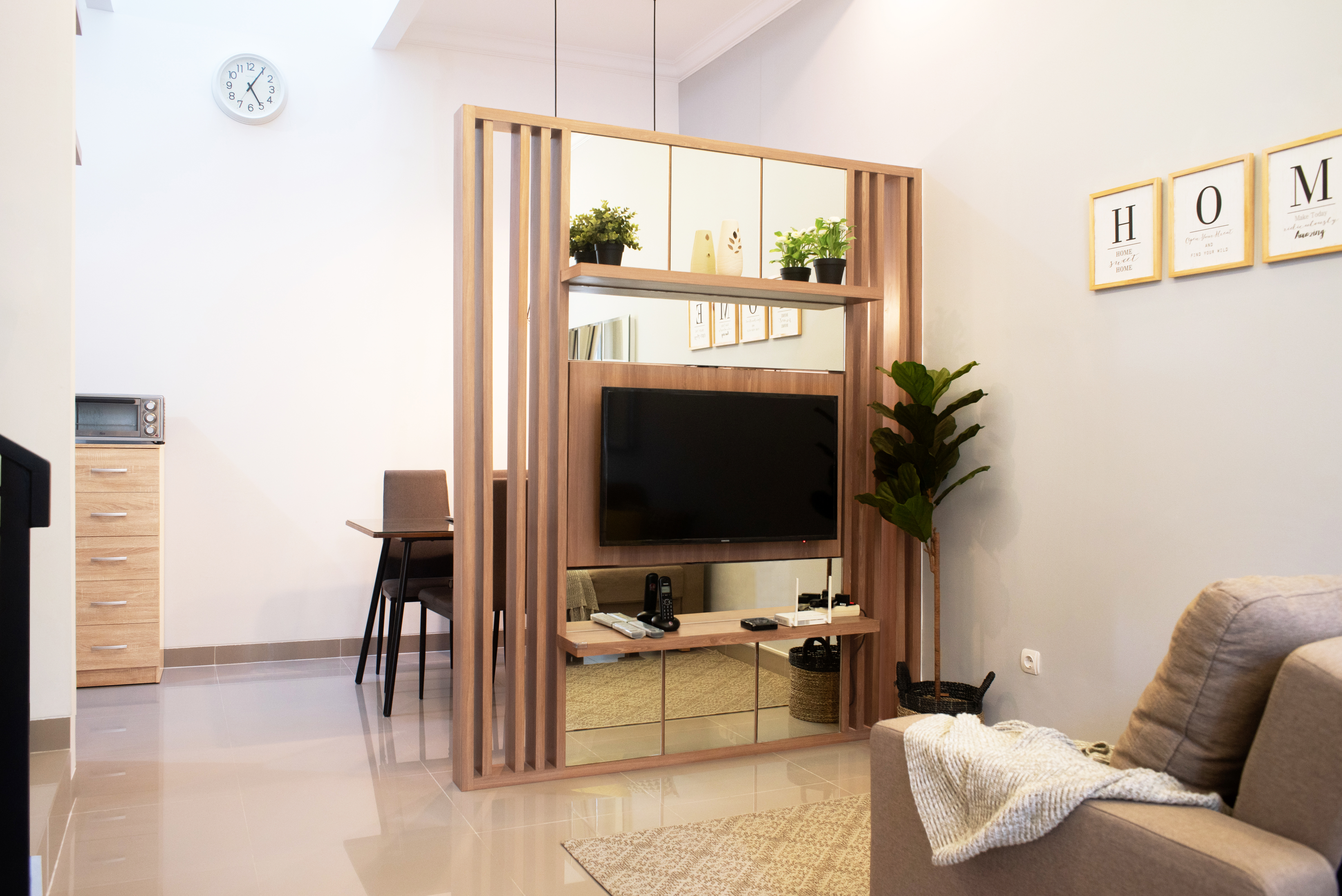 Hemat Ruang, Alihkan Fungsi 5 Furnitur Berikut Menjadi Pembatas Hemat Ruang, Alihkan Fungsi 5 Furnitur Berikut Menjadi Pembatas