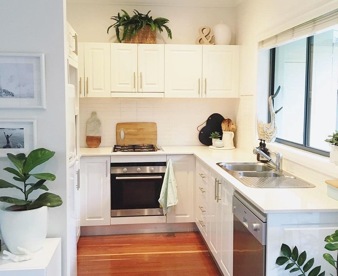 Desain Dapur 4 X 4 di 4040  Desain dapur, Dapur rustic, Kabinet putih