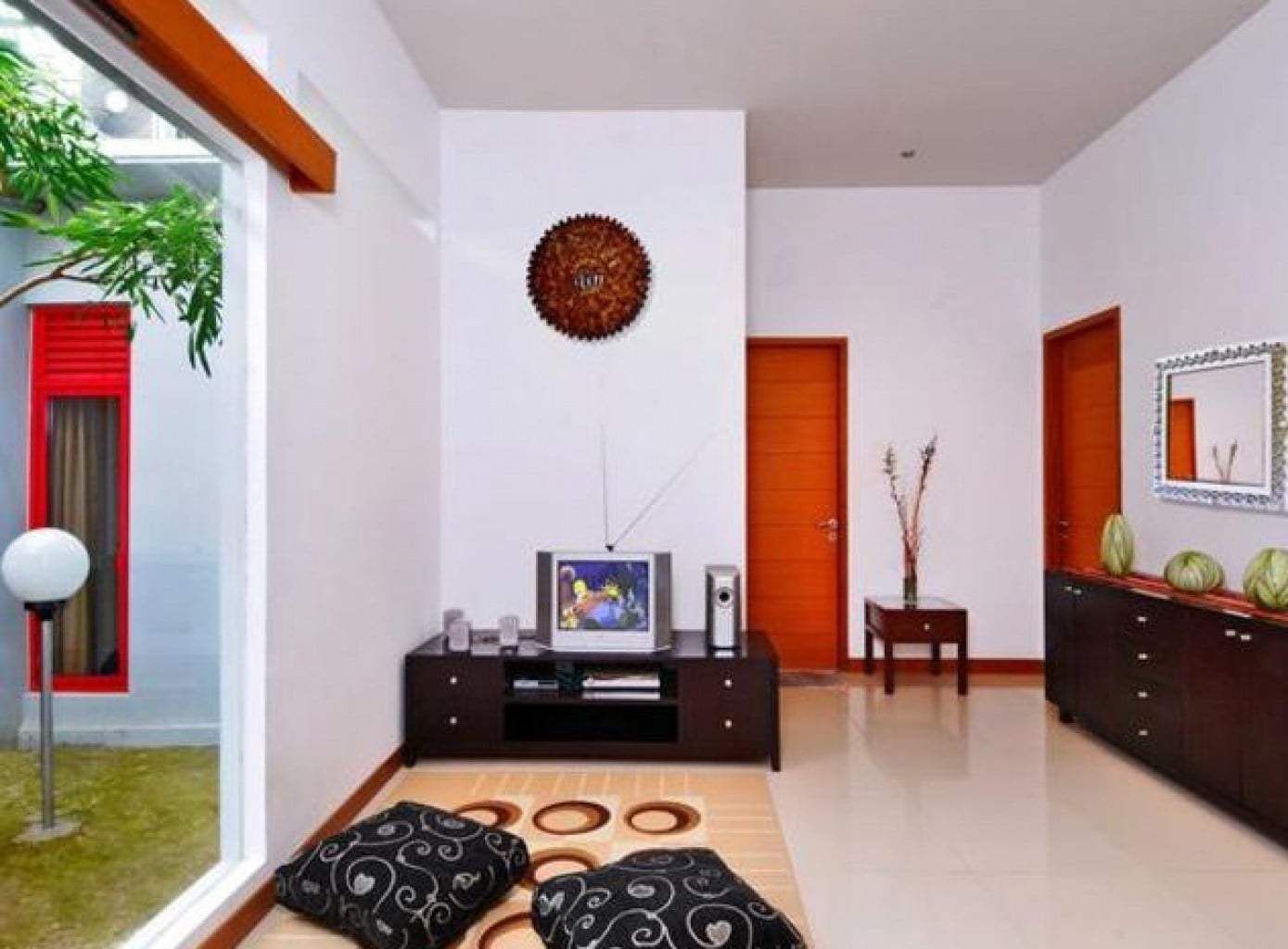 Desain Ruang Tamu Kecil Lesehan di 5 Desain ruang tamu Desain Ruang Tamu Kecil Lesehan di 5 Desain ruang tamu