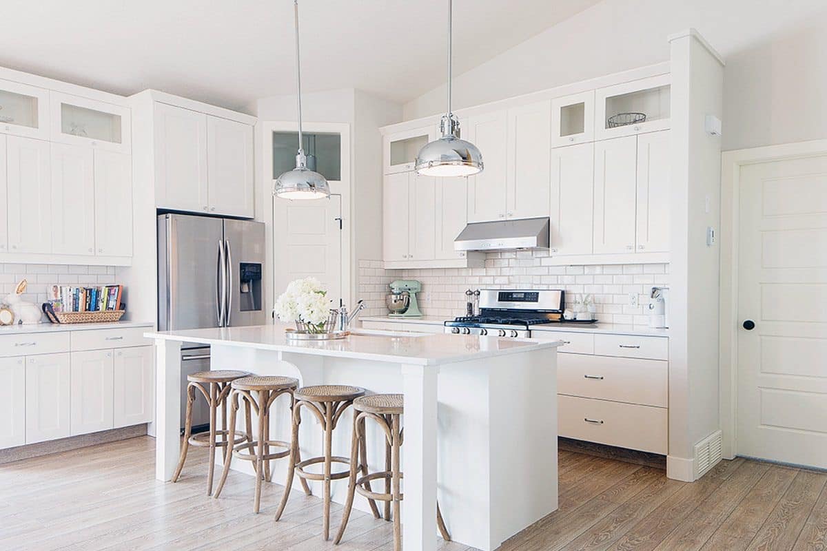 3 Contoh Desain Dapur Warna Putih 3 Contoh Desain Dapur Warna Putih